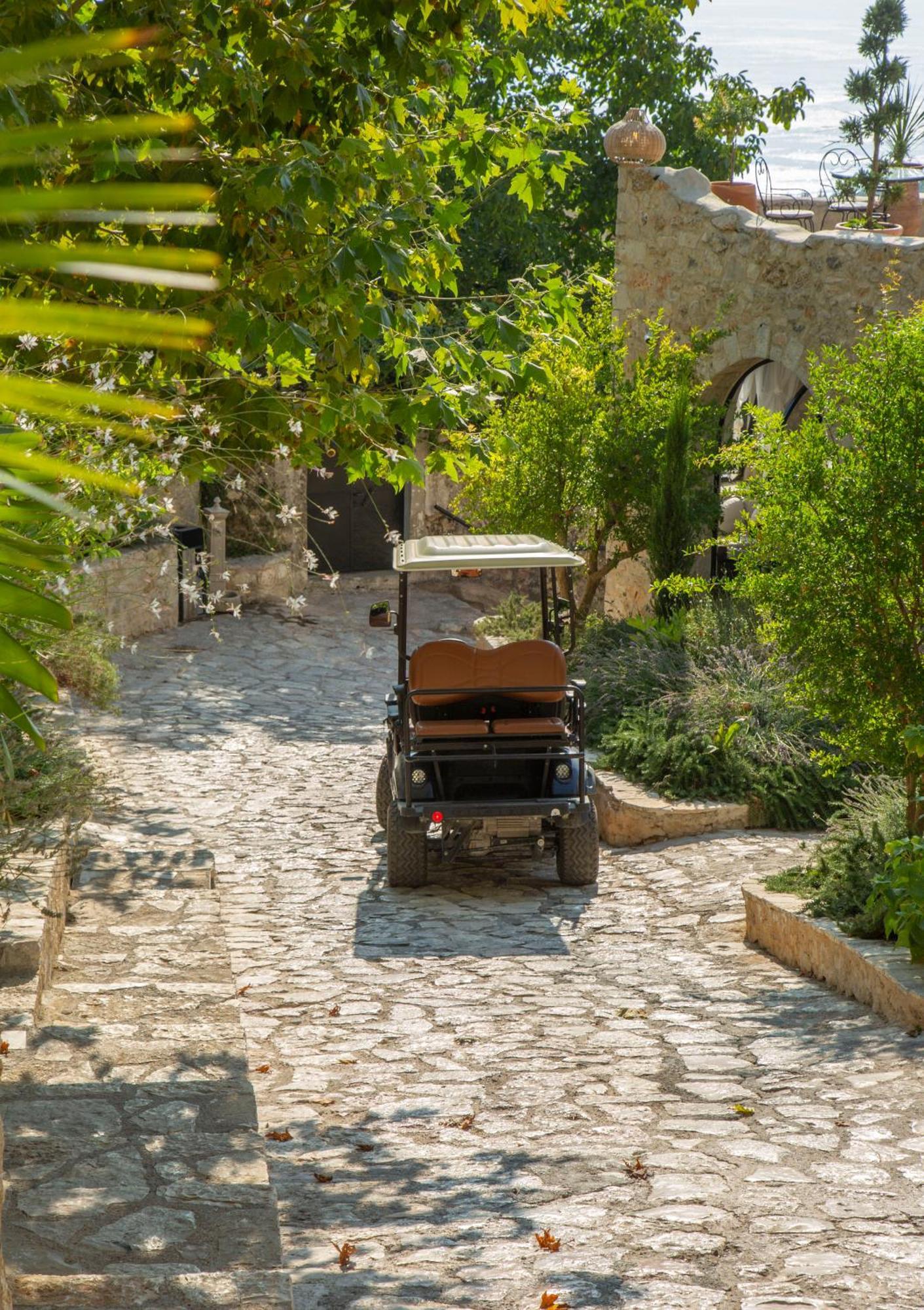 Zoe Hora Ξενοδοχείο Dhërmi Εξωτερικό φωτογραφία